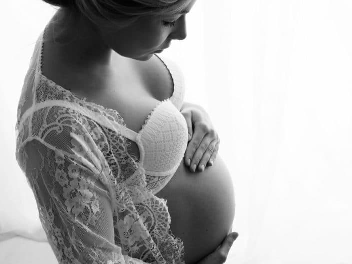 Maternity photography in a lace robe